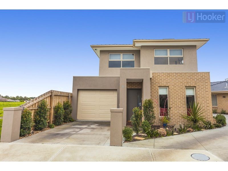 5 Garth Pl, Epping VIC 3076