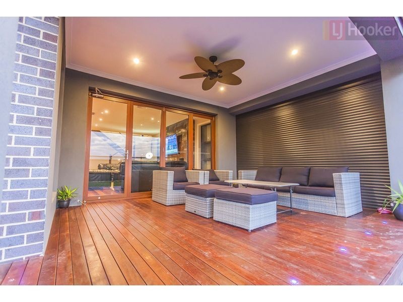 14 Allerton Way, Roxburgh Park VIC 3064