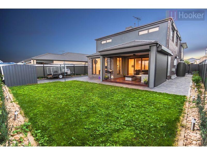 14 Allerton Way, Roxburgh Park VIC 3064