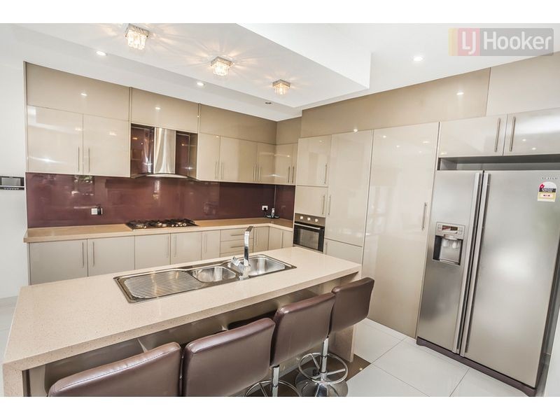 31 Mediterranean Way, Epping VIC 3076