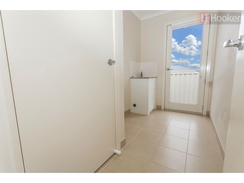 11 Cable Cct, Craigieburn VIC 3064