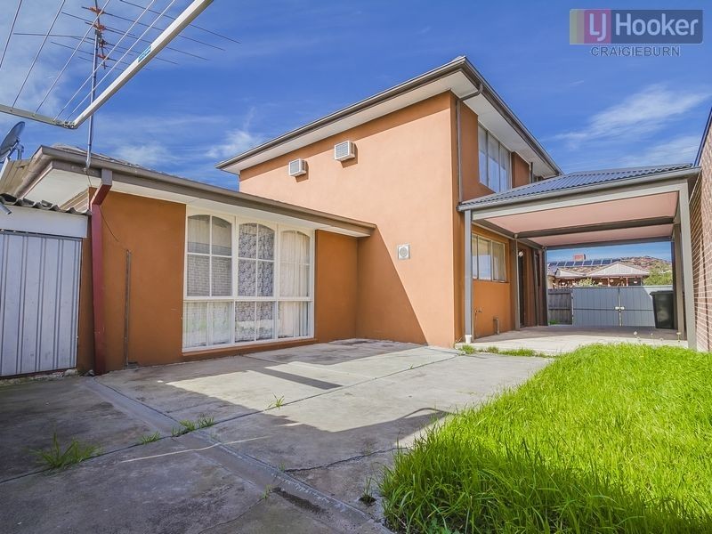 19 Lee St, Craigieburn VIC 3064