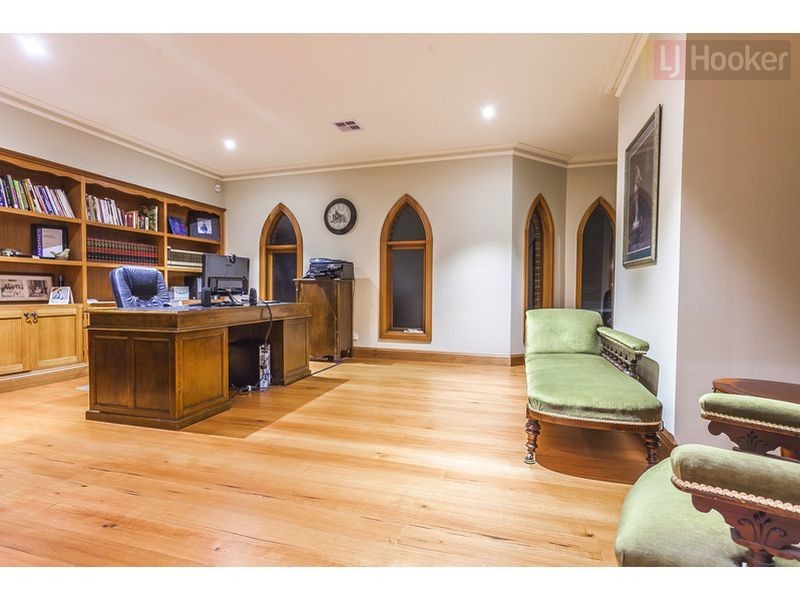 81 Parkside Rise, Craigieburn VIC 3064