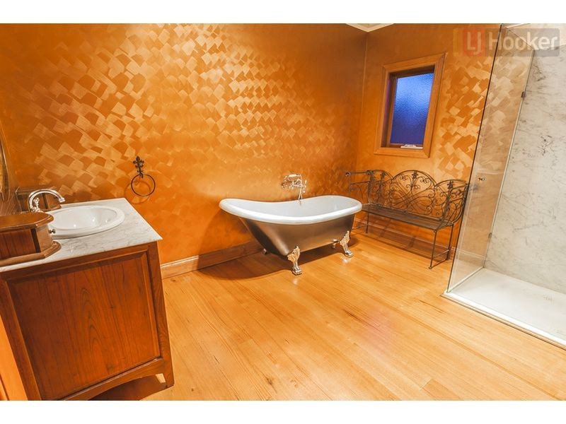 81 Parkside Rise, Craigieburn VIC 3064