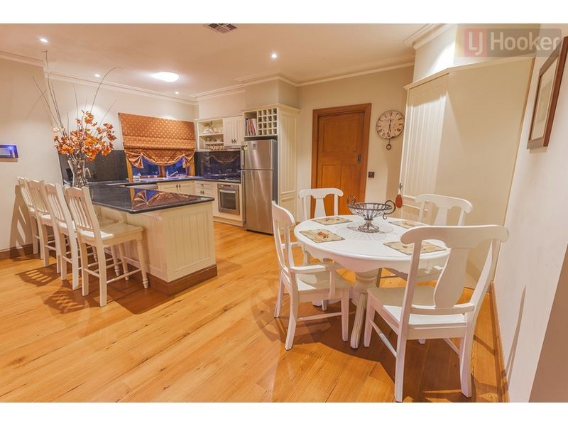 81 Parkside Rise, Craigieburn VIC 3064