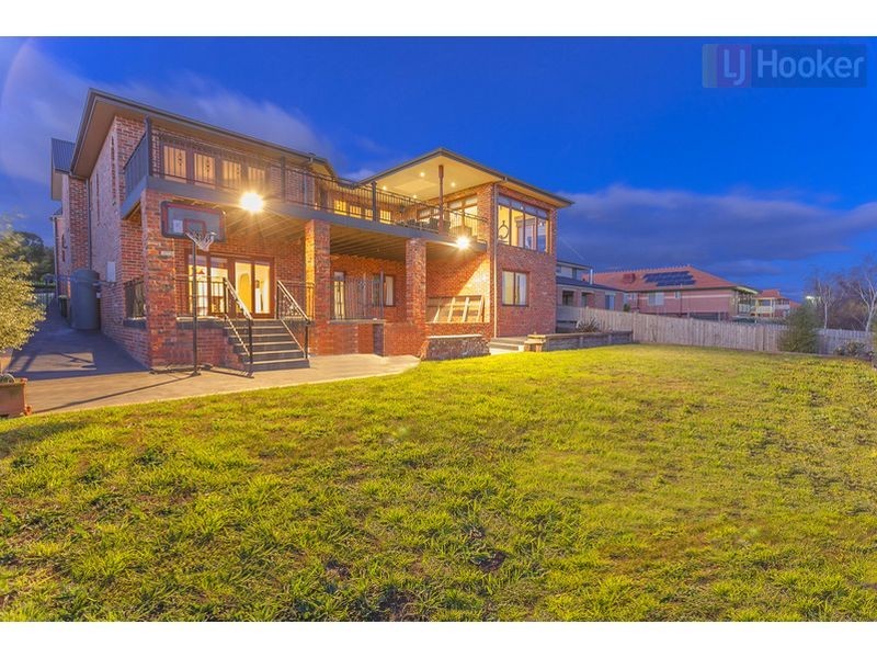 81 Parkside Rise, Craigieburn VIC 3064