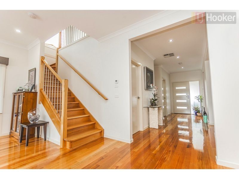 41 Mallard Cct, Craigieburn VIC 3064