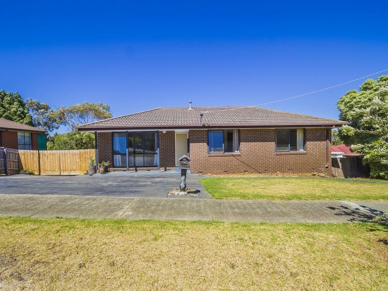 23 Clovelly Drive, Craigieburn VIC 3064