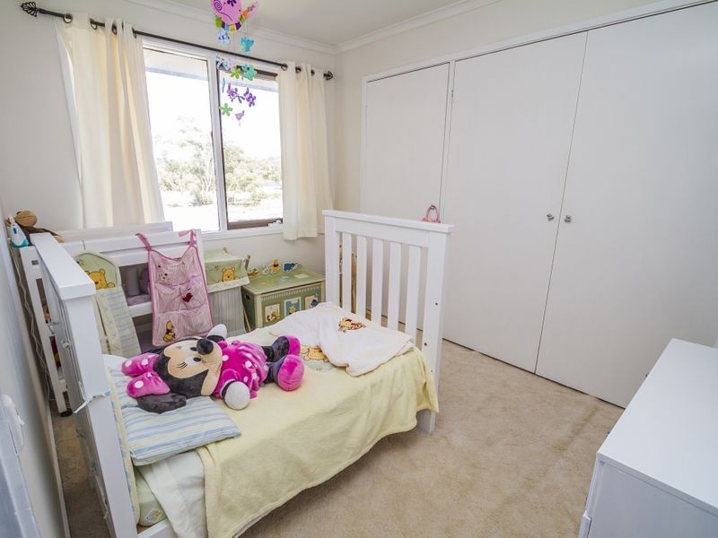 23 Clovelly Drive, Craigieburn VIC 3064