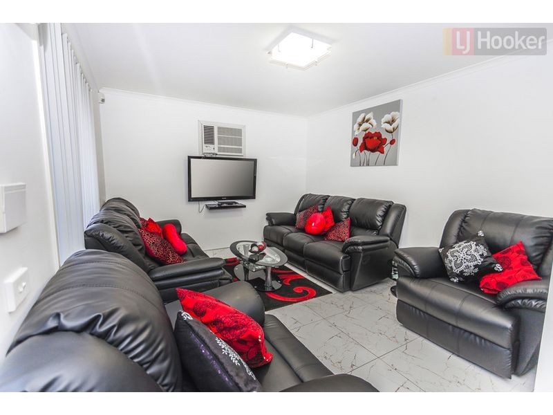 3 Bradworth St, Craigieburn VIC 3064
