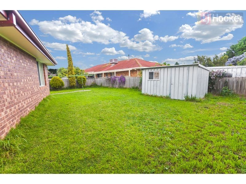 3 Bradworth St, Craigieburn VIC 3064