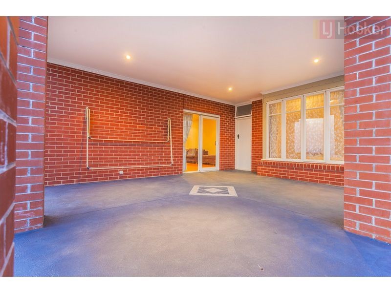 71 Parkside Rise, Craigieburn VIC 3064