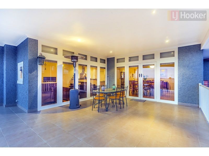 71 Parkside Rise, Craigieburn VIC 3064