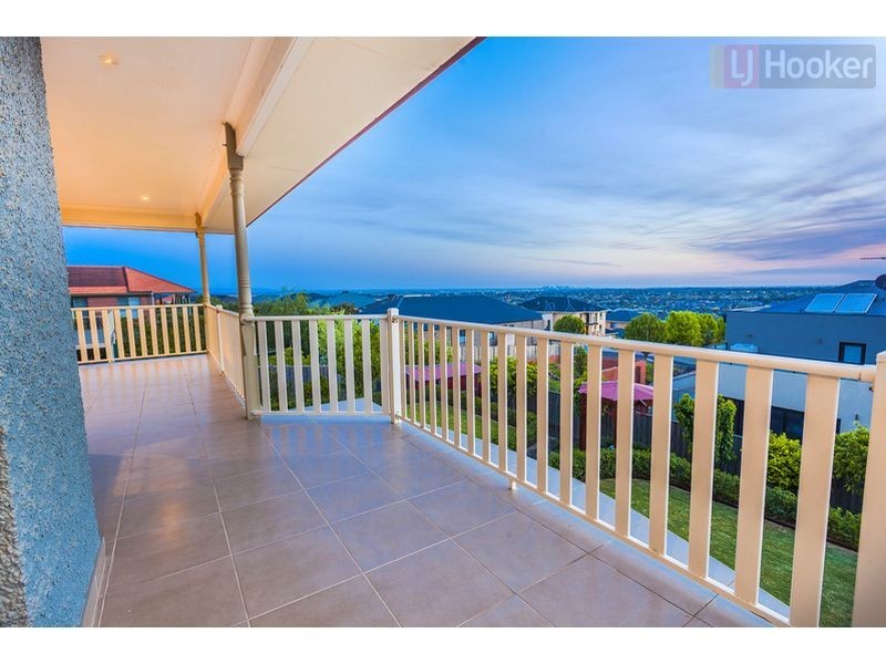 71 Parkside Rise, Craigieburn VIC 3064