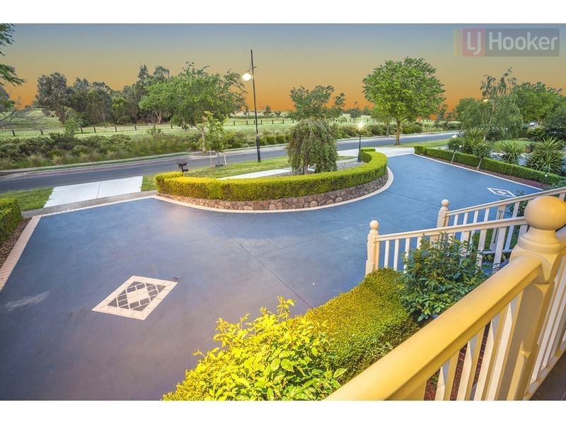 71 Parkside Rise, Craigieburn VIC 3064