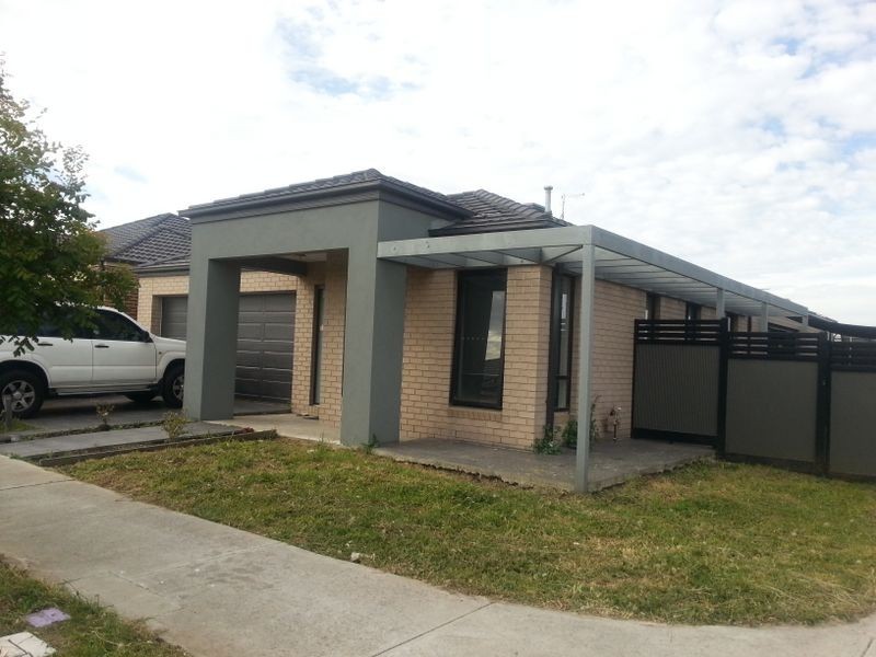 2 Kennet Way, Craigieburn VIC 3064