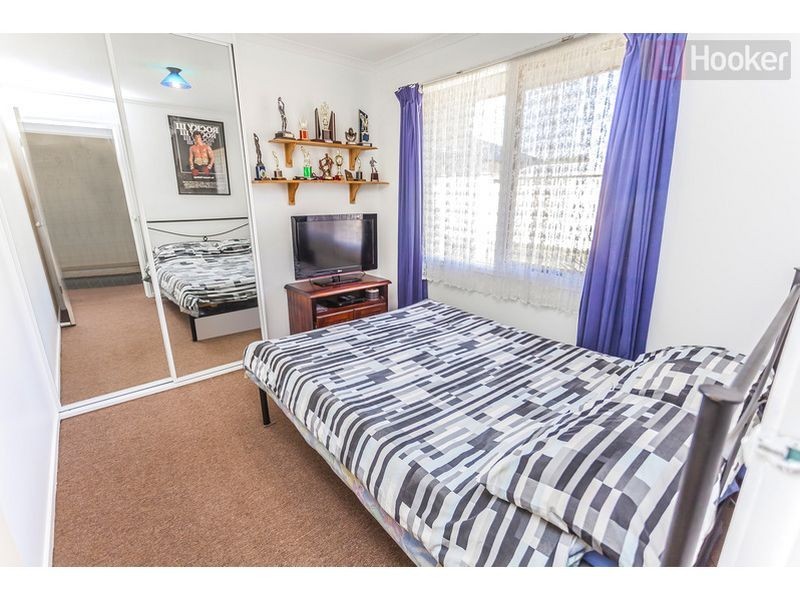 11 Abercarn Avenue, Craigieburn VIC 3064