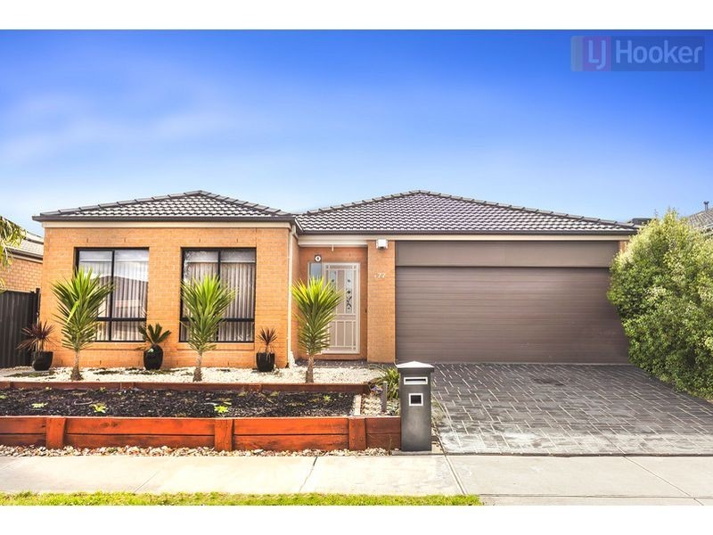 77 Newbury Blvd, Craigieburn VIC 3064