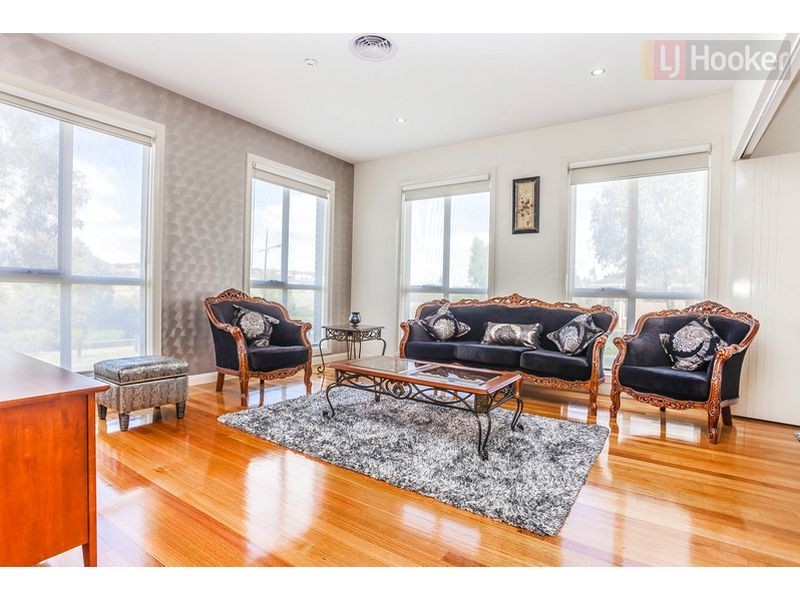 1 Freshwater Drive, Craigieburn VIC 3064