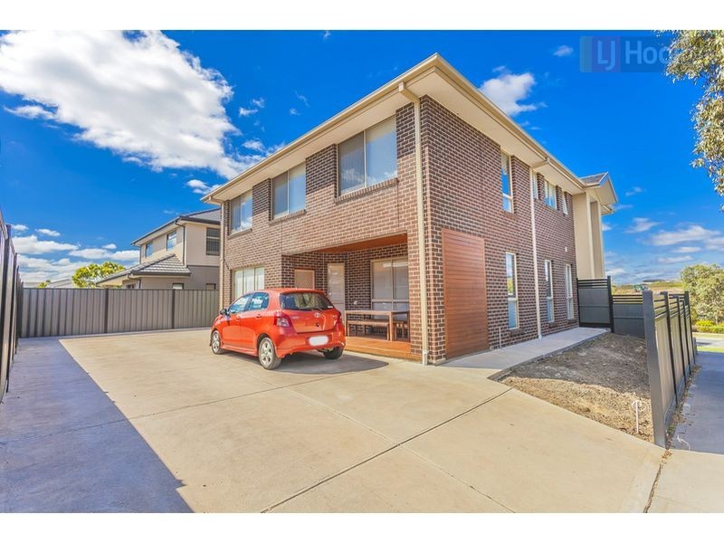 1 Freshwater Drive, Craigieburn VIC 3064