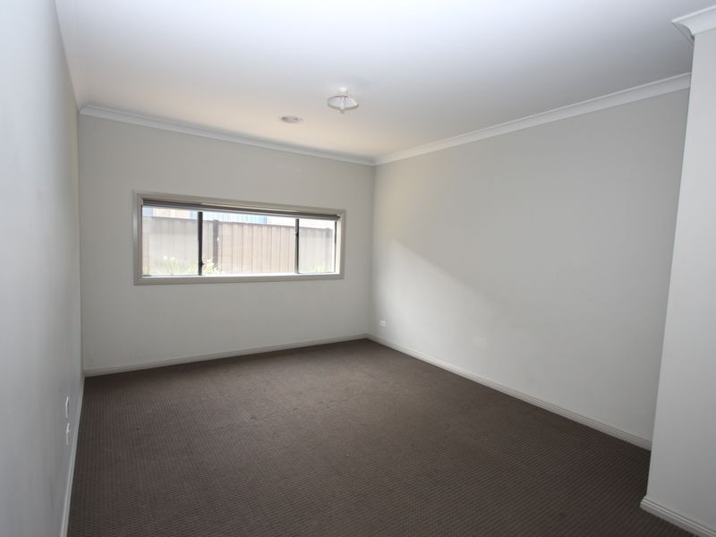 38 Domain Way, Craigieburn VIC 3064