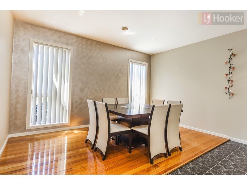 4 Studley Park Way, Craigieburn VIC 3064
