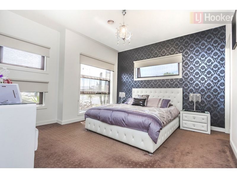 1 Wattletree Street, Craigieburn VIC 3064