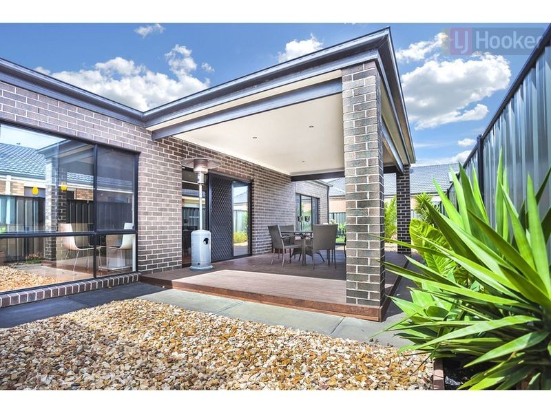 1 Wattletree Street, Craigieburn VIC 3064