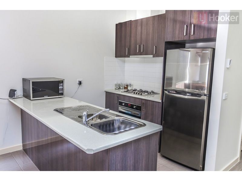 6 Crosskeys Rd, Craigieburn VIC 3064