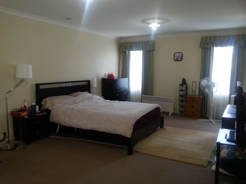 20 Gippsland Way, Craigieburn VIC 3064