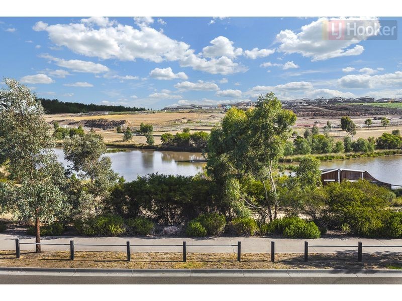 3 Freshwater Drive, Craigieburn VIC 3064