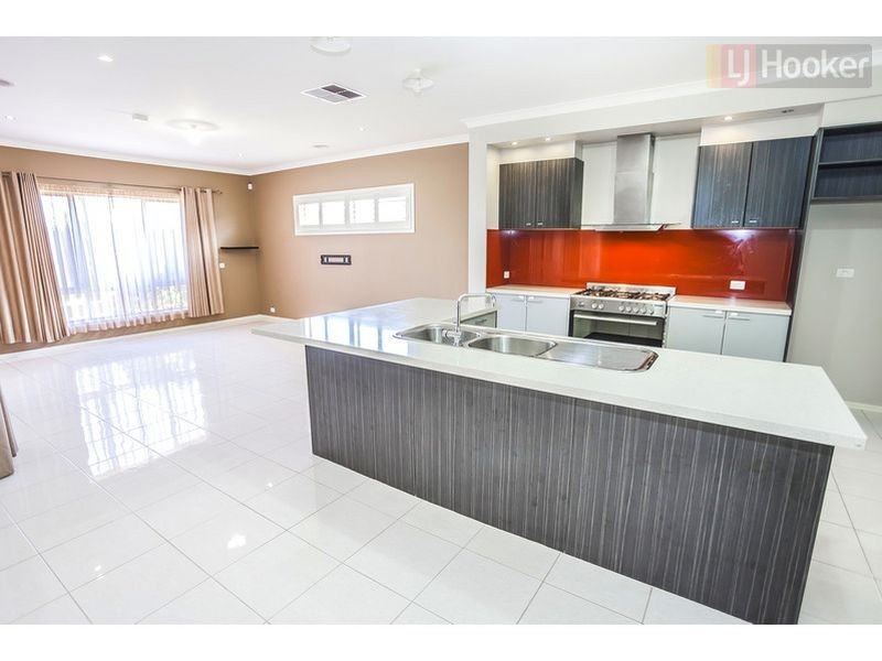1 Canopy Way, Craigieburn VIC 3064