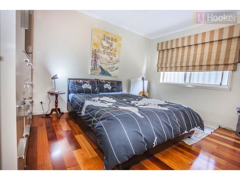 35 Serendip Crescent (Greenvale), Roxburgh Park VIC 3064