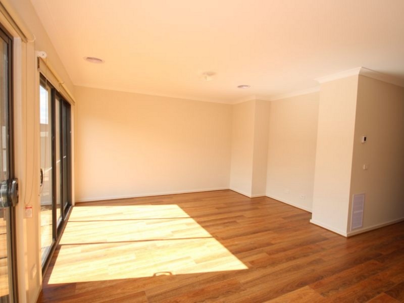 39 Travers Street, Craigieburn VIC 3064