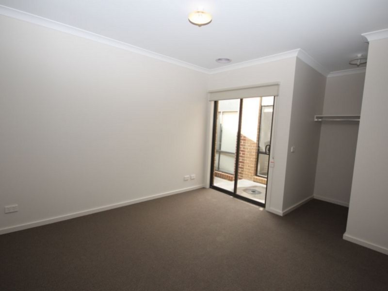 39 Travers Street, Craigieburn VIC 3064