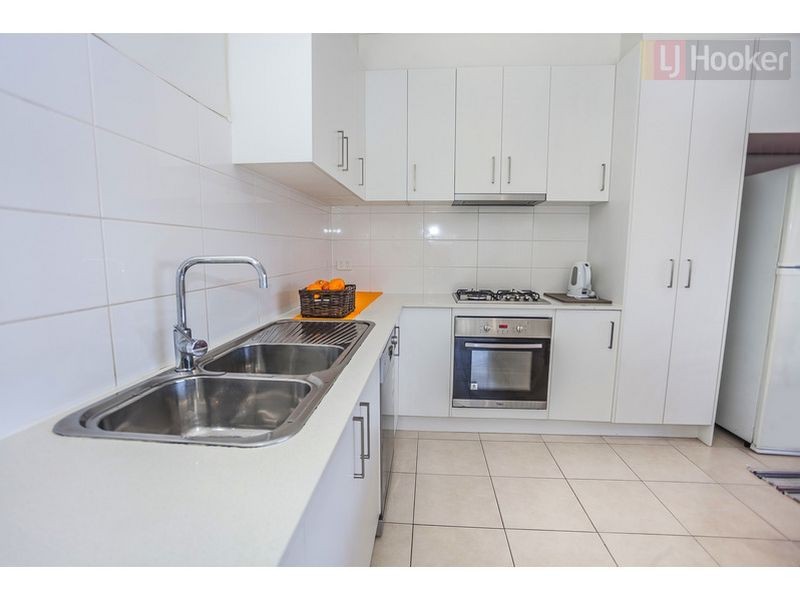 5 Densham Way, Craigieburn VIC 3064