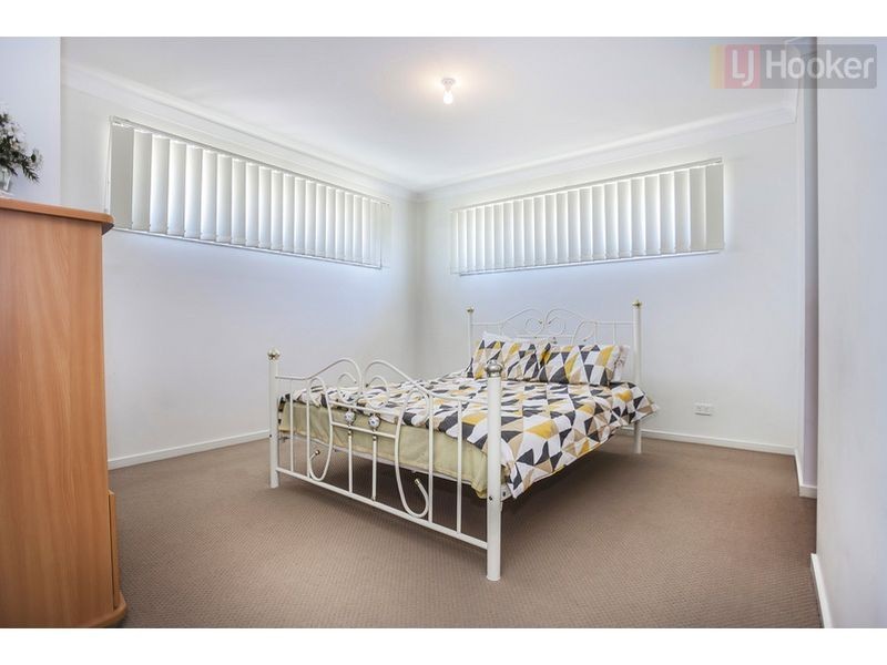 5 Densham Way, Craigieburn VIC 3064