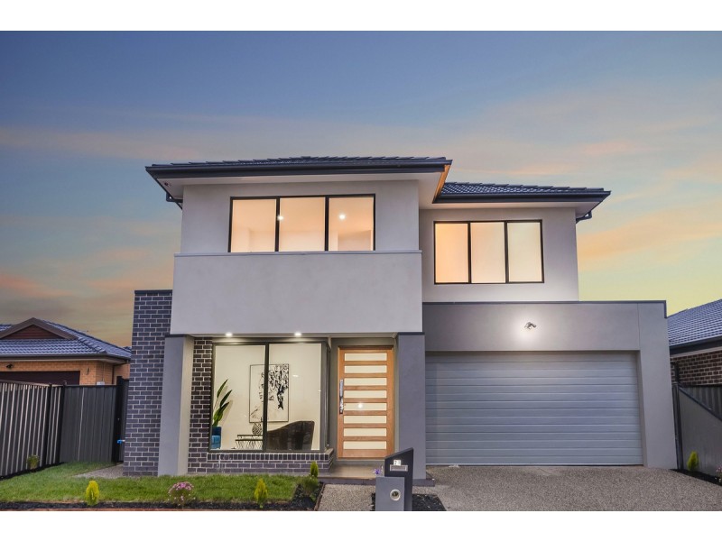 21 Mountleigh Circuit, Craigieburn VIC 3064
