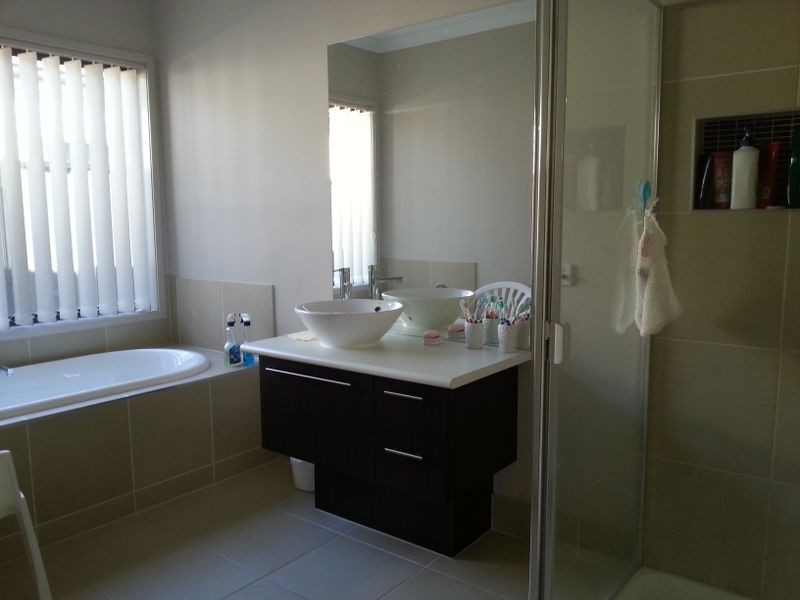 7 Moxie Rd, Craigieburn VIC 3064