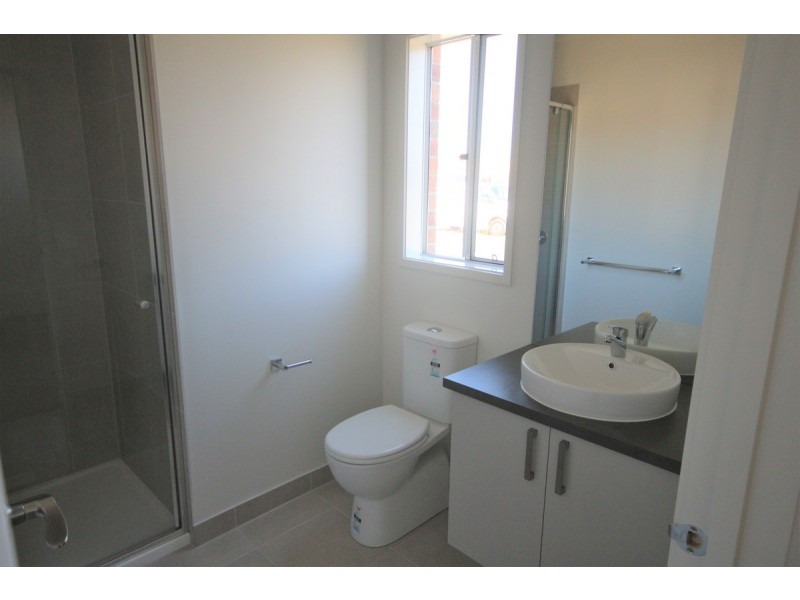 69 Bunting Crescent, Kalkallo VIC 3064