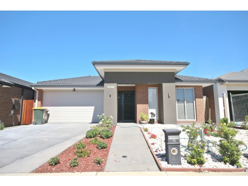 16 Degrave Street, Mickleham VIC 3064