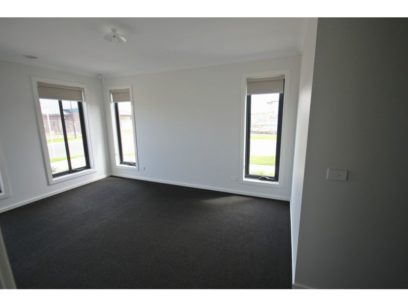 25 McKane Street, Kalkallo VIC 3064
