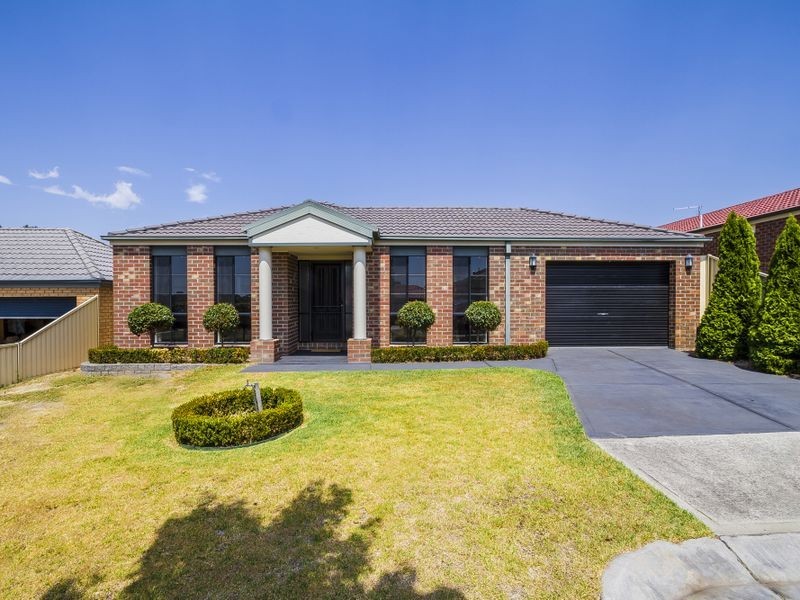 14 Bertrand Court, Craigieburn VIC 3064