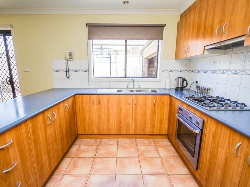 14 Bertrand Court, Craigieburn VIC 3064