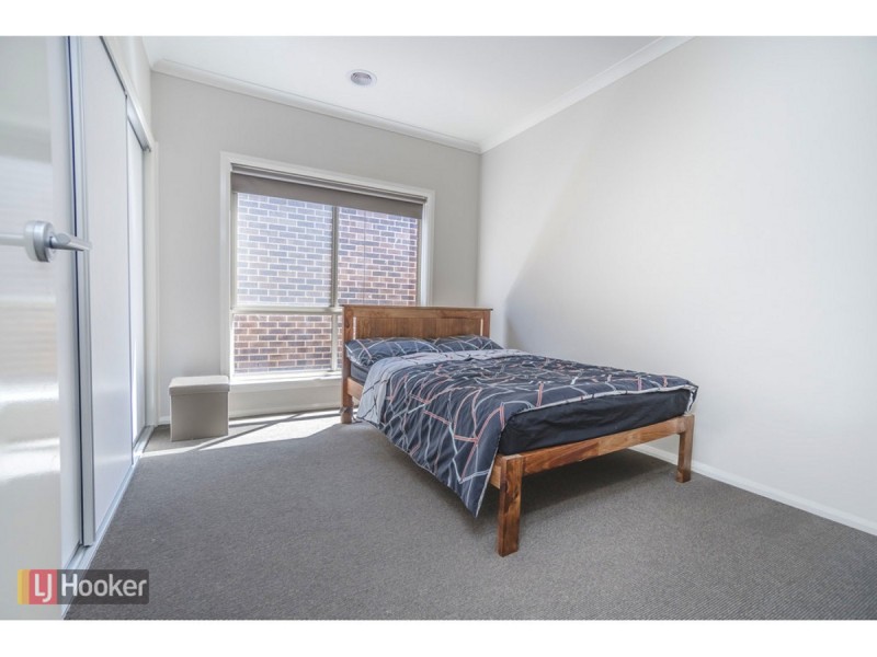 451 Grand Boulevard, Craigieburn VIC 3064