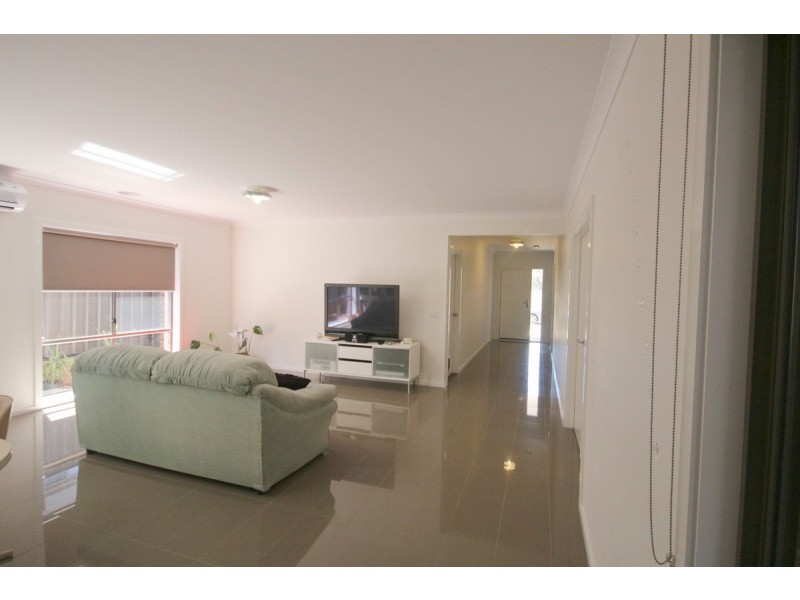 17 Riverway View, Craigieburn VIC 3064