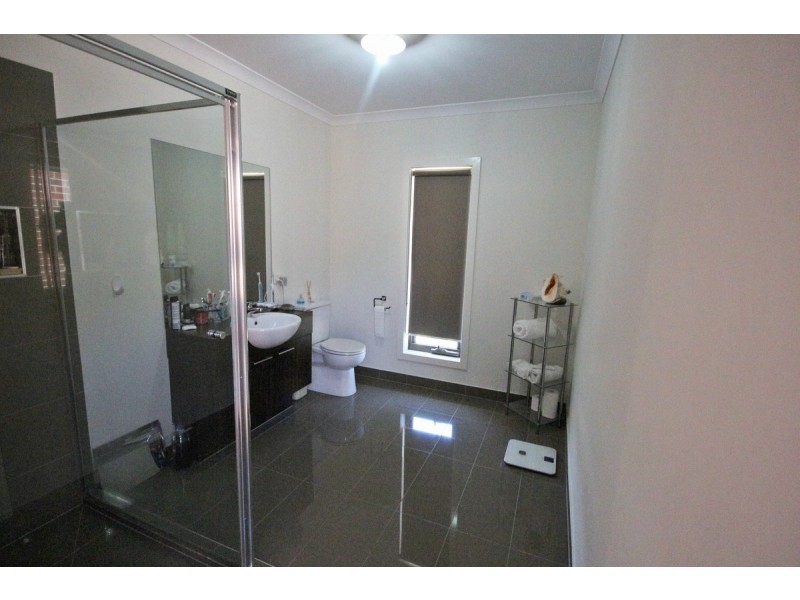 17 Riverway View, Craigieburn VIC 3064