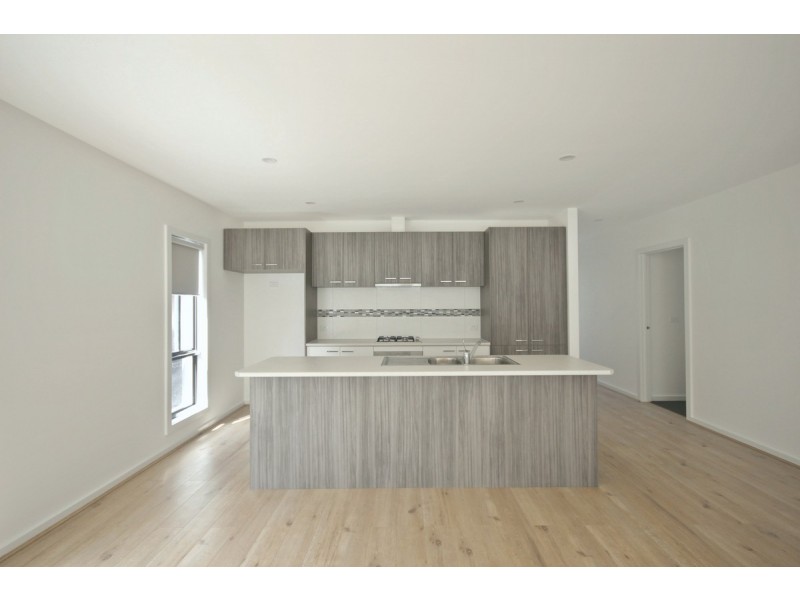 9 Divan Place, Craigieburn VIC 3064