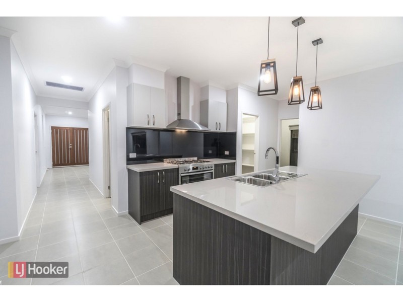 6 Montalto Street, Craigieburn VIC 3064