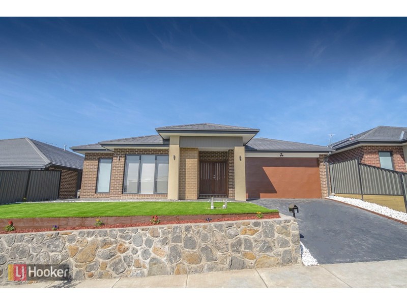 6 Montalto Street, Craigieburn VIC 3064
